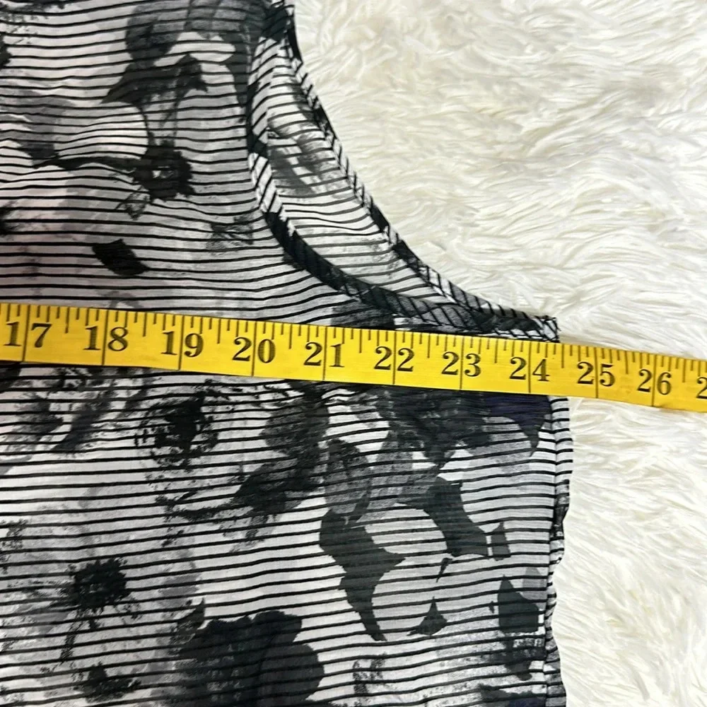 Maurice Semi Sheer Floral Top - Picture 4 of 7